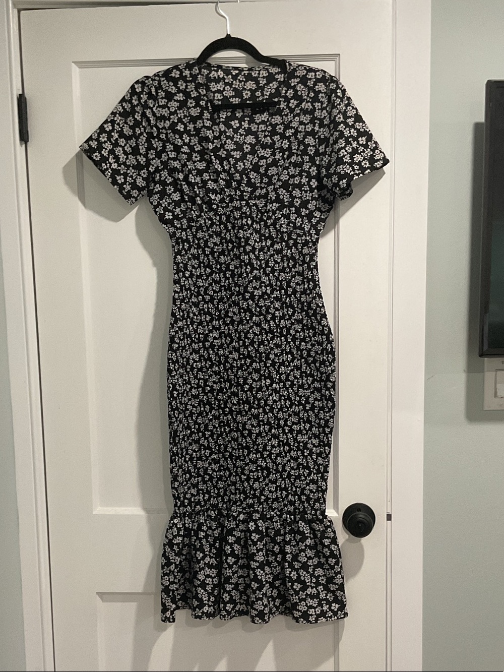 Amazon Black Floral Midi Dress with White Daisy Print